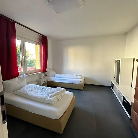 Holiday home 7 Haus In Kaiserslautern